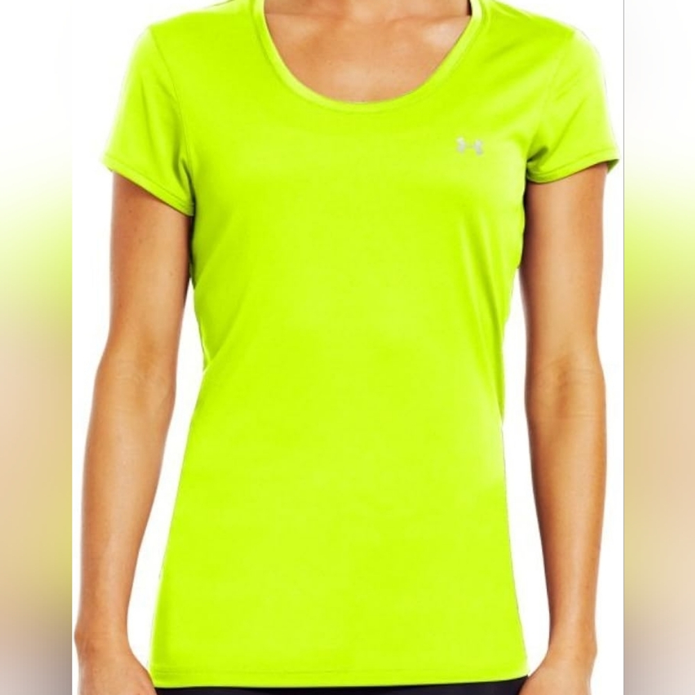 Under Armour Women's Flyweight Short Sleeve T-Shirt